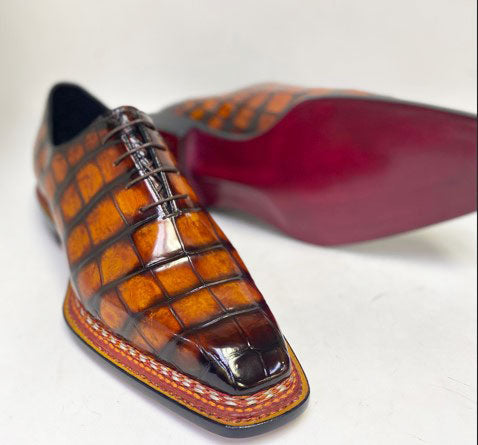 Style: Ghost-Cognac